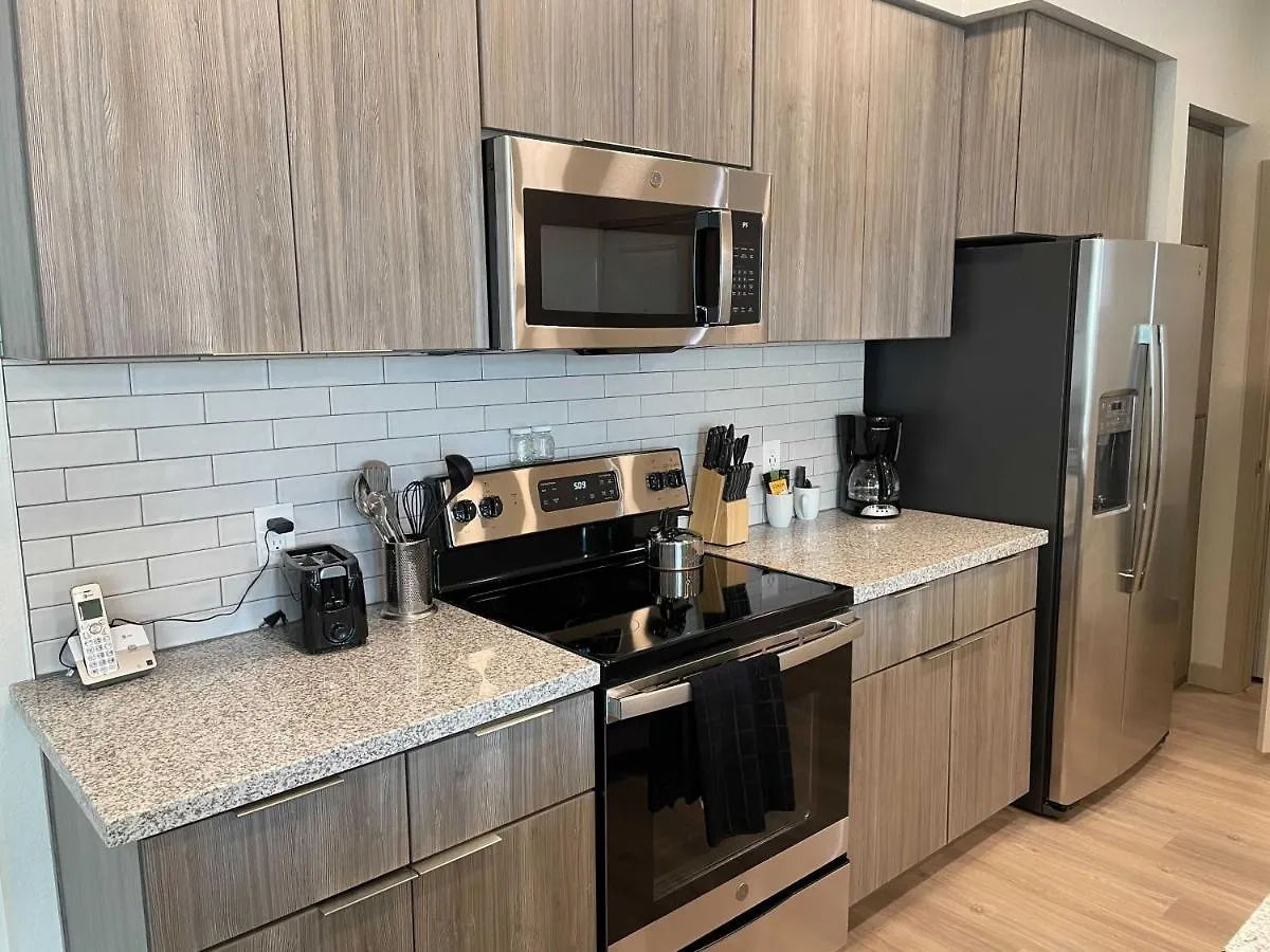 Stay Gia New Modern 2 Bedroom Apartment With Swimming Pool & Gym At Grayson Place Goodyear